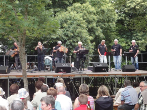 10-les_musiciens